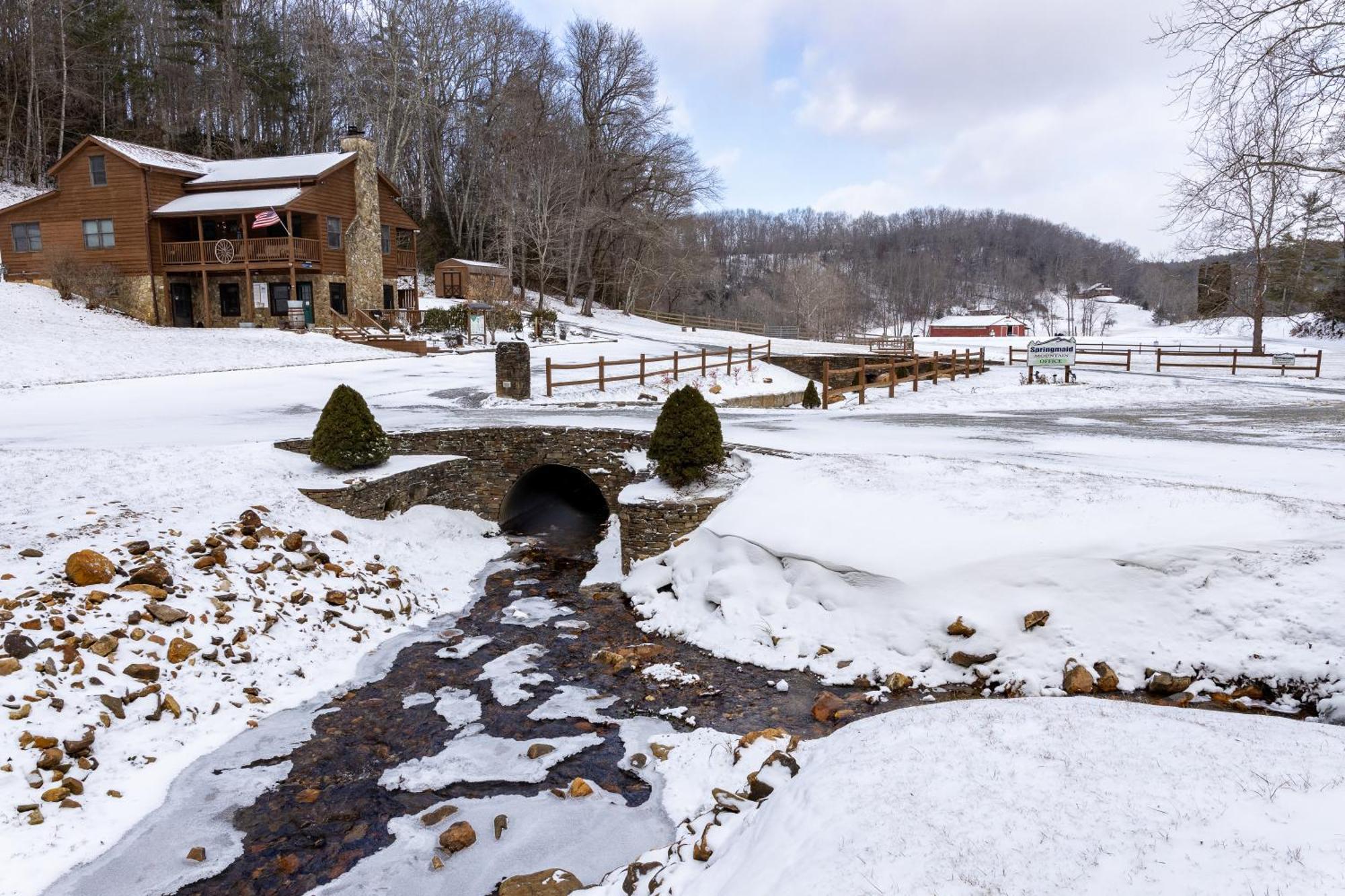 Springmaid Mountain Villa Spruce Pine Exterior photo