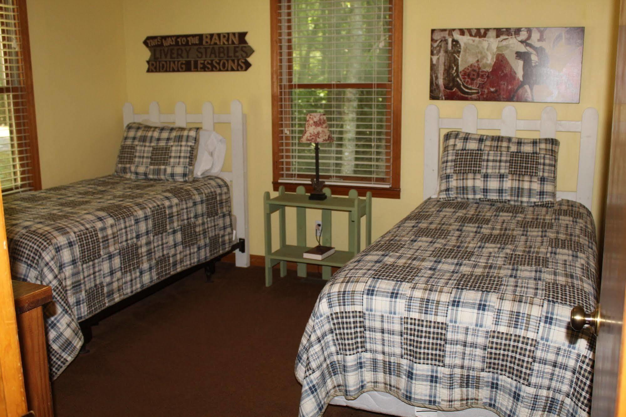 Springmaid Mountain Villa Spruce Pine Exterior photo
